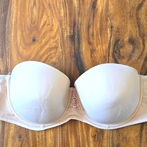 Vanity Fair Nude Strapless Bra Size 42C